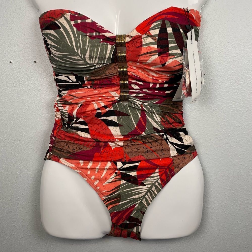 NWT Carmen Marc Valvo One Piece Swim Suit Size 8